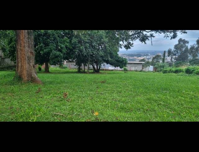 LAND FOR SALE IN WOODLANDS